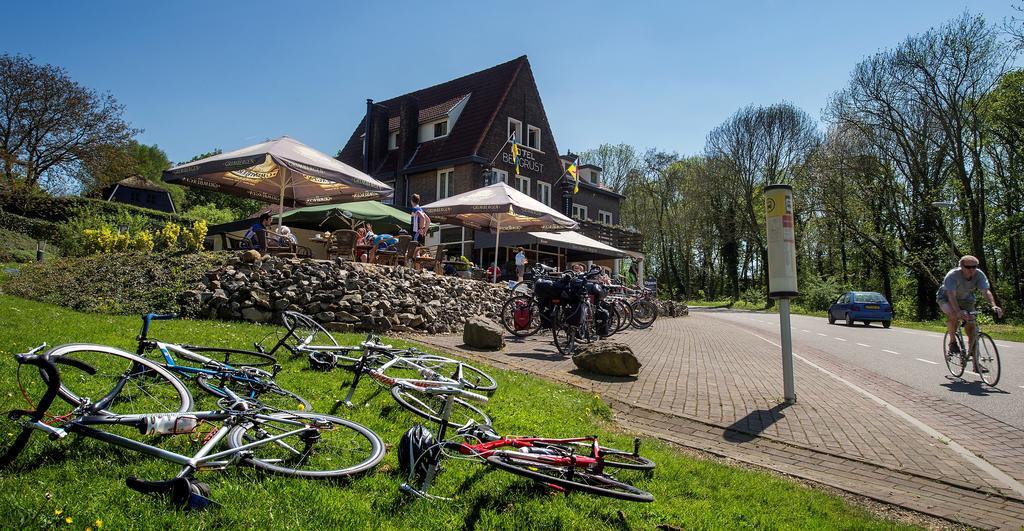 Hotel Bergrust Bemelen Exterior photo